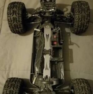 ARTR: REDCAT BLACKOUT XTE "ROLLING CHASSIS"